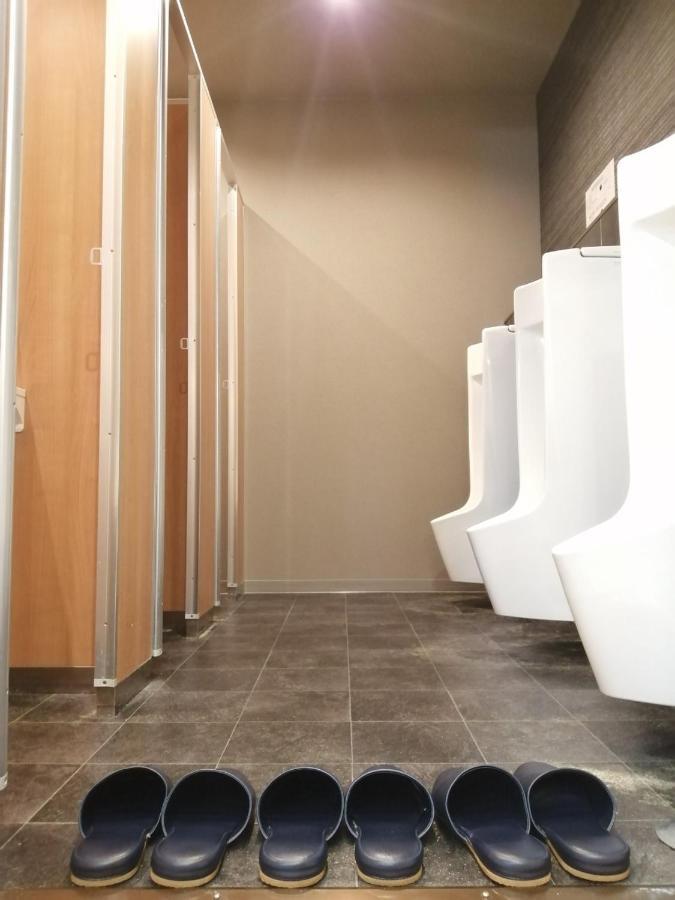 Iloha Hostel Namba Shinsaibashi Ōsaka Eksteriør bilde